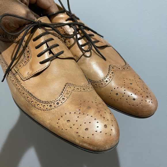 Zara Brogues Shoes. Tan color. Sz 44 - Picture 4 of 16